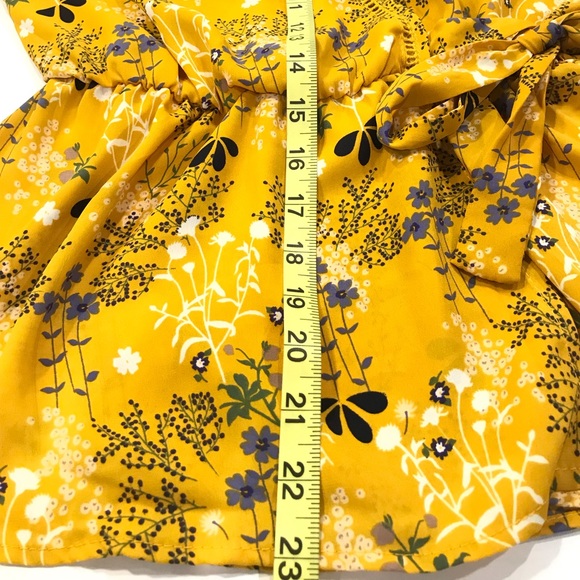 🐝 Sienna Sky Yellow Side Tie Blouse - XS 🐝 - Picture 6 of 8